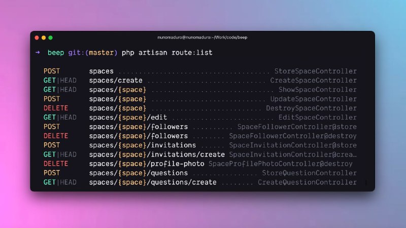 Maduro сделал новый формат вывода команды route:list в Laravel 9.