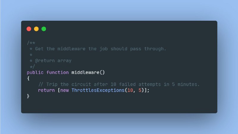 Новое в Laravel 8.32Мидлвар ThrottlesExceptions для троттлинга исключений. Как только задача выбрасывает заданное количество исключений, то все дальнейшие попытки выполнить задачу откладываются на указанный период времени.